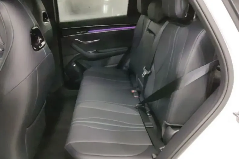 BYD Seal U din 2025 cu 14.386 km - oferta BYD209539 - foto 6