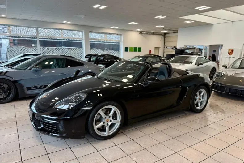 Porsche Boxster din 2024 cu 22.229 km - oferta POR209540 - foto 1