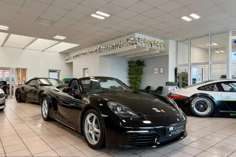Porsche Boxster din 2024 cu 22.229 km - oferta POR209540 - foto 3