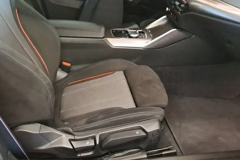 BMW M240i (Seria 2) din 2025 cu 10.201 km - oferta BMW209548 - foto 12