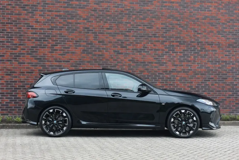 BMW M135i (Seria 1) din 2024 cu 8.920 km - oferta BMW209551 - foto 12
