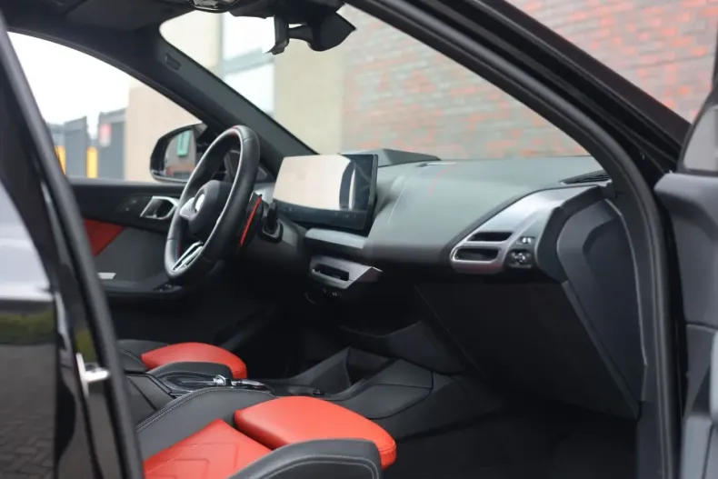 BMW M135i (Seria 1) din 2024 cu 8.920 km - oferta BMW209551 - foto 22