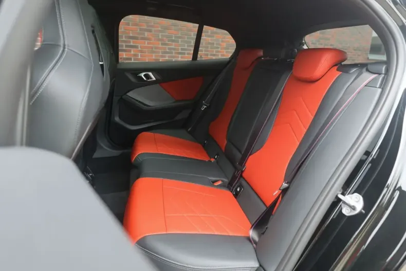 BMW M135i (Seria 1) din 2024 cu 8.920 km - oferta BMW209551 - foto 28