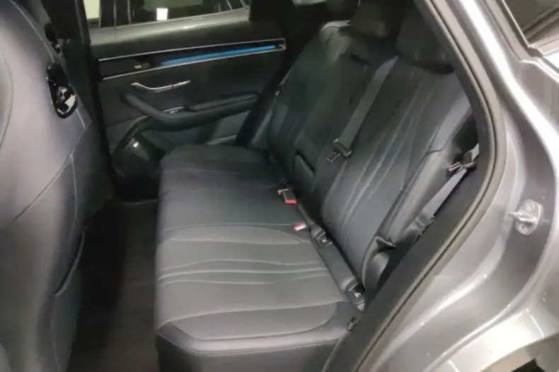 BYD Seal U din 2025 cu 16.814 km - oferta BYD209556 - foto 6