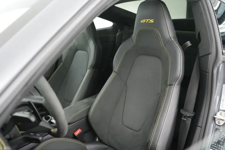 Porsche 992 din 2025 cu 5.662 km - oferta POR209560 - foto 11