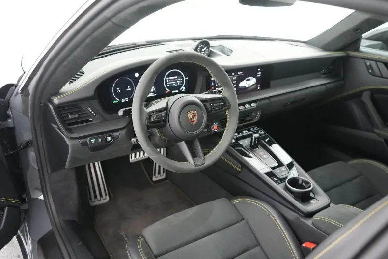 Porsche 992 din 2025 cu 5.662 km - oferta POR209560 - foto 12