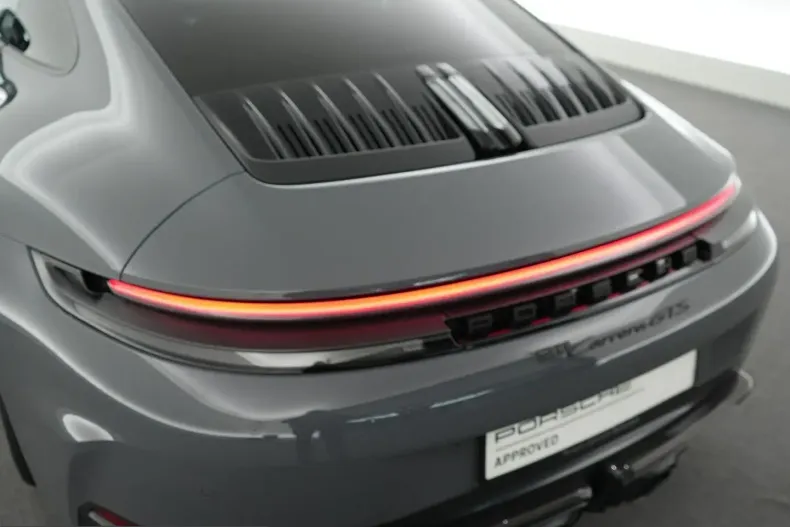 Porsche 992 din 2025 cu 5.662 km - oferta POR209560 - foto 46