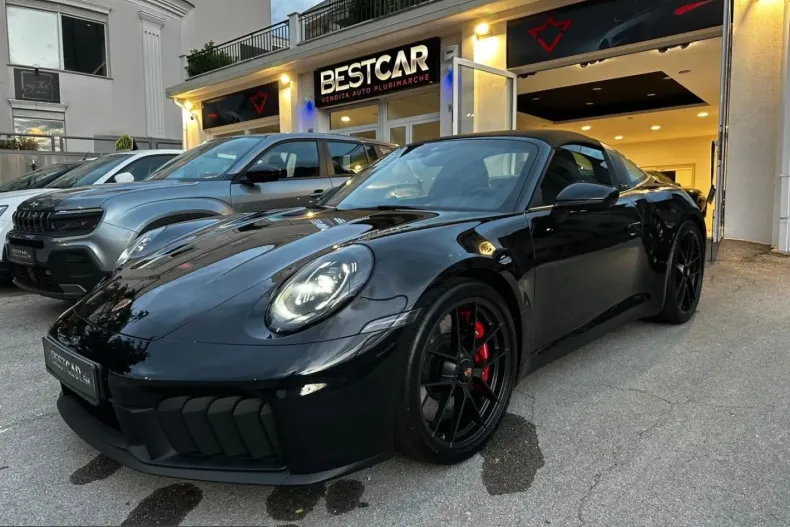 Porsche 911 din 2025 cu 14.000 km - oferta POR209562 - foto 1