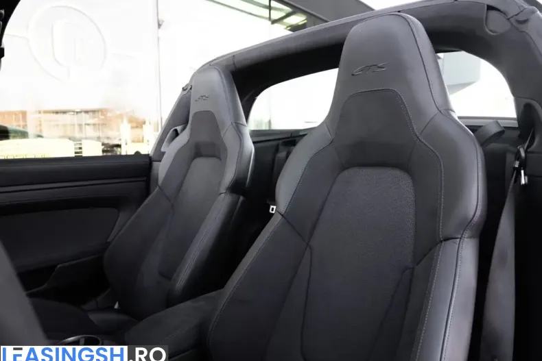 Porsche 911 din 2025 cu 14.000 km - oferta POR209562 - foto 13
