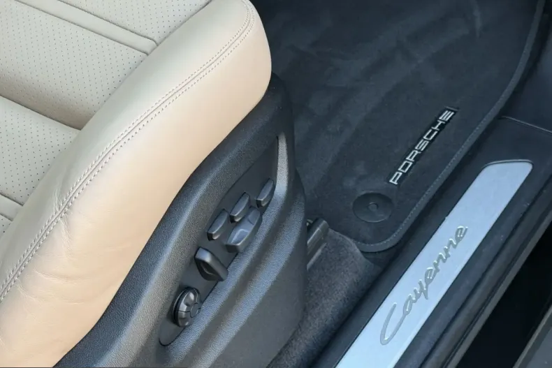 Porsche Cayenne din 2025 cu 11.000 km - oferta POR209563 - foto 21