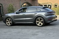 Porsche Cayenne din 2025 cu 9.700 km - oferta POR209567 - foto 10