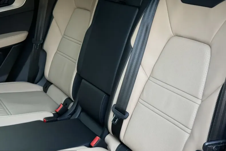 Porsche Cayenne din 2025 cu 9.700 km - oferta POR209567 - foto 13
