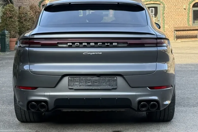 Porsche Cayenne din 2025 cu 9.700 km - oferta POR209567 - foto 16