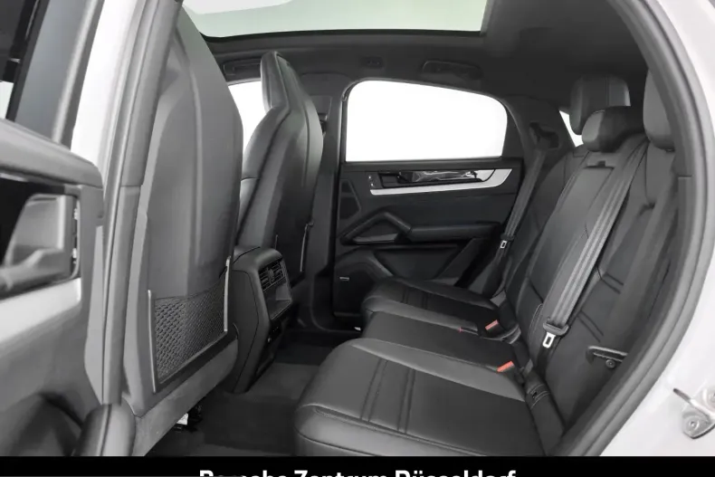Porsche Cayenne din 2024 cu 38.829 km - oferta POR209569 - foto 17