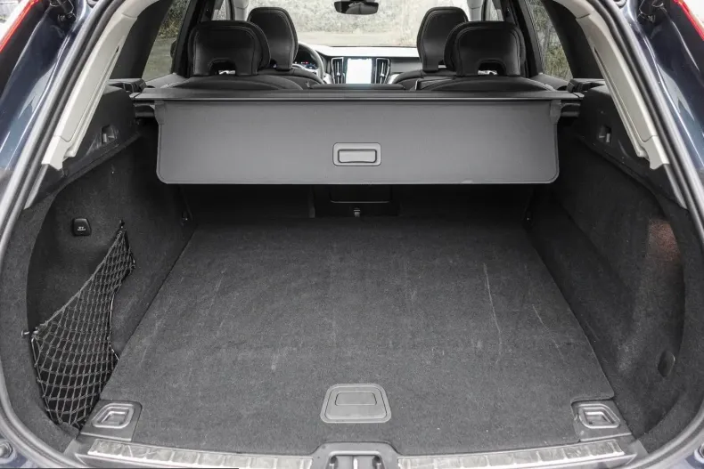Volvo XC60 din 2024 cu 26.637 km - oferta VOL209570 - foto 15