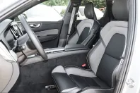 Volvo XC60 din 2024 cu 16.002 km - oferta VOL209573 - foto 7