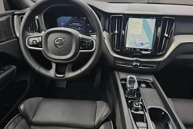 Volvo XC60 din 2025 cu 23.500 km - oferta VOL209574 - foto 8