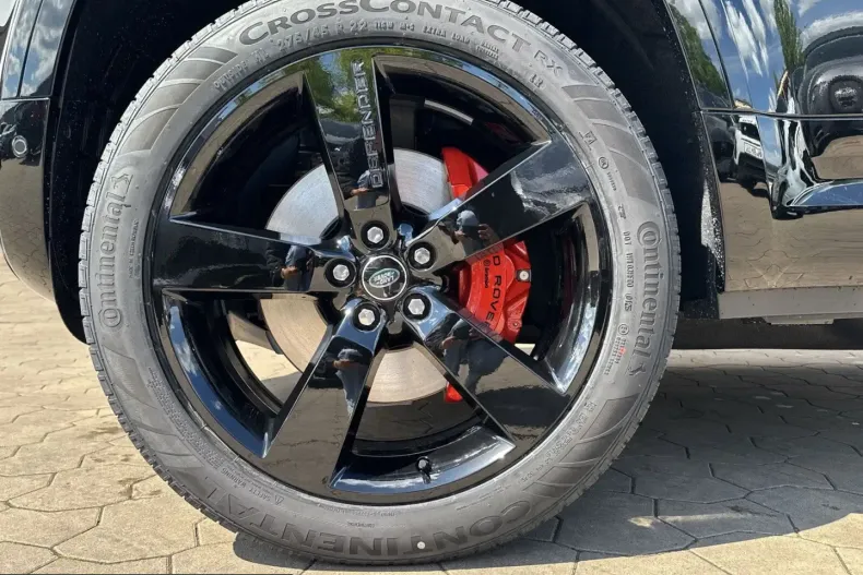 Land Rover Defender din 2025 cu 8.676 km - oferta LAN209576 - foto 9