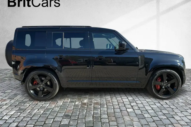 Land Rover Defender din 2025 cu 6.243 km - oferta LAN209577 - foto 5