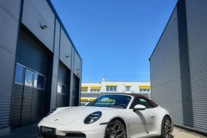 Porsche 911 din 2025 cu 9.992 km - oferta POR209582 - foto 3