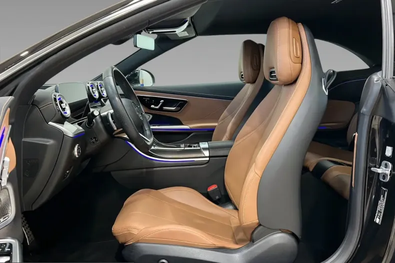 Mercedes-Benz CLE 300 (Clasa CLE) din 2025 cu 19.865 km - oferta MER209584 - foto 9