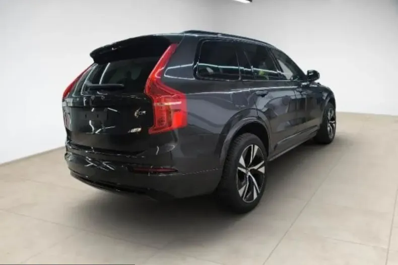 Volvo XC90 din 2024 cu 25.216 km - oferta VOL209587 - foto 3