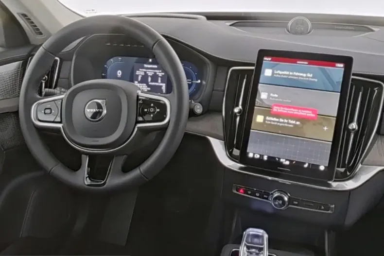 Volvo XC90 din 2025 cu 16.500 km - oferta VOL209588 - foto 11