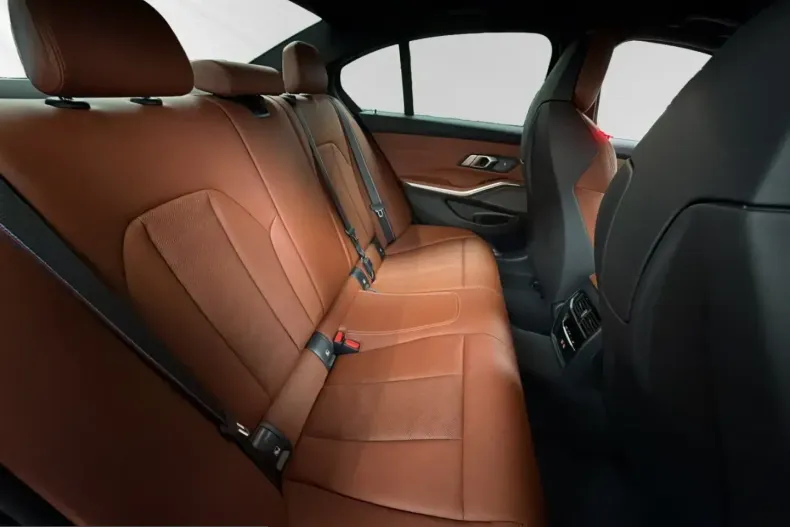 BMW M3 (Seria 3) din 2025 cu 9.150 km - oferta BMW209589 - foto 11