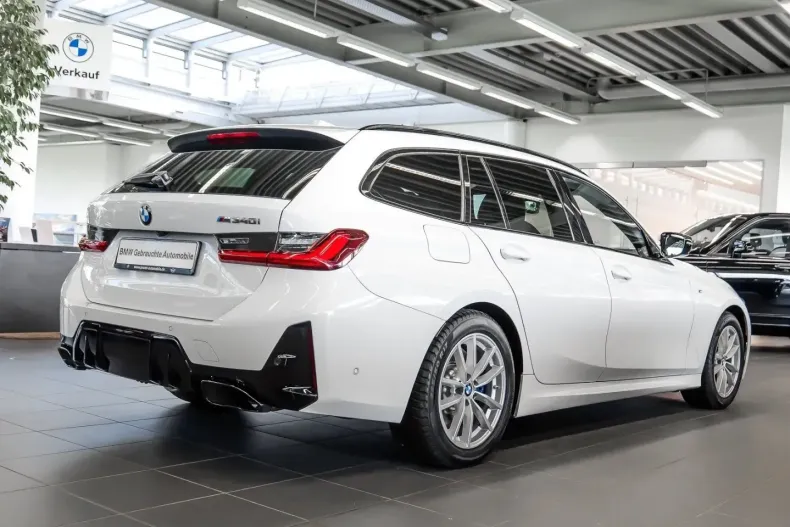 BMW M340i (Seria 3) din 2025 cu 14.685 km - oferta BMW209591 - foto 7