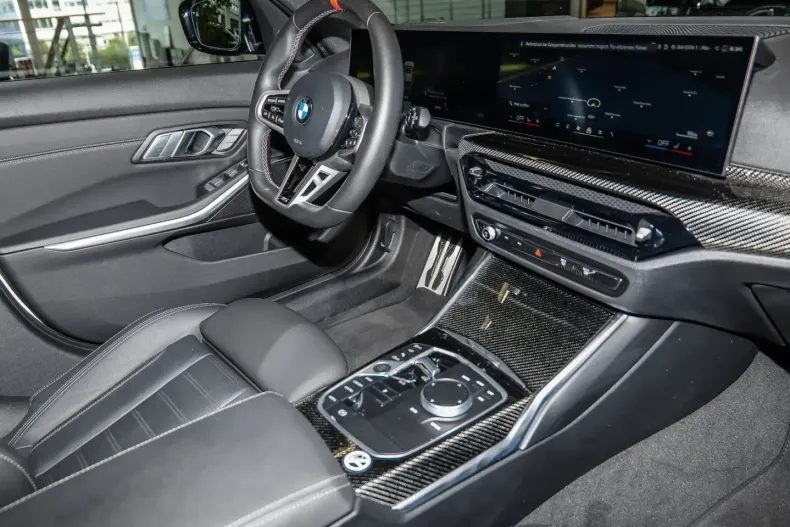 BMW M340i (Seria 3) din 2025 cu 14.685 km - oferta BMW209591 - foto 10