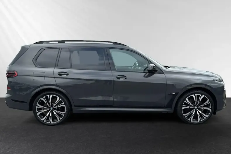 BMW X7 M60 (Seria X) din 2023 cu 19.034 km - oferta BMW209593 - foto 4
