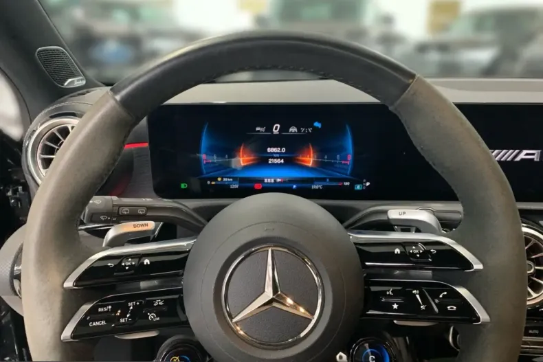 Mercedes-Benz A 45 AMG (Clasa A) din 2024 cu 21.561 km - oferta MER209594 - foto 7