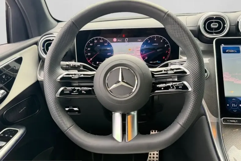 Mercedes-Benz GLC 300 (Clasa GLC) din 2025 cu 7.487 km - oferta MER209598 - foto 9