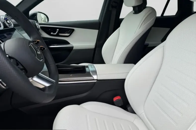 Mercedes-Benz GLC 300 (Clasa GLC) din 2025 cu 7.487 km - oferta MER209598 - foto 10