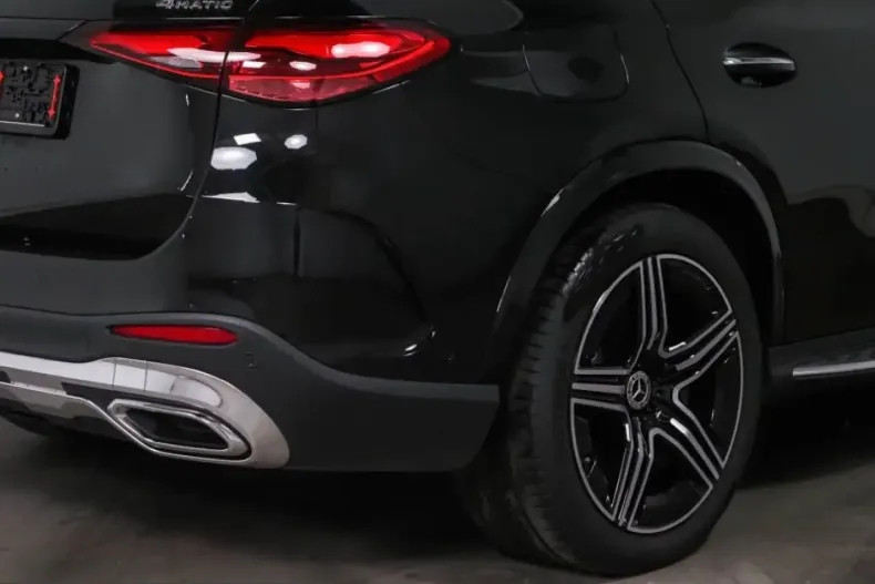 Mercedes-Benz GLC 400 (Clasa GLC) din 2024 cu 22.325 km - oferta MER209600 - foto 3