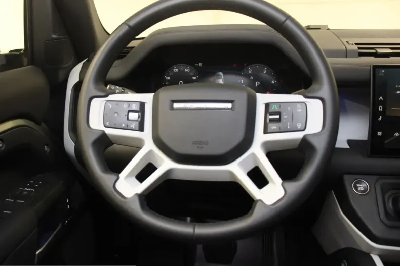 Land Rover Defender din 2024 cu 16.300 km - oferta LAN209601 - foto 19