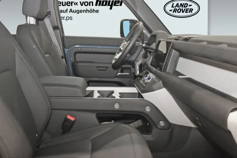 Land Rover Defender din 2025 cu 21.300 km - oferta LAN209602 - foto 6