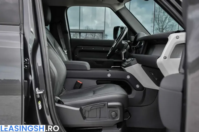 Land Rover Defender din 2024 cu 21.304 km - oferta LAN209605 - foto 14