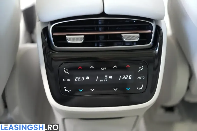 Mercedes-Benz EQS SUV din 2023 cu 17.705 km - oferta MER209608 - foto 27