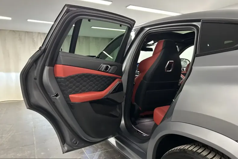 BMW X6 M (Seria X) din 2023 cu 50.000 km - oferta BMW209609 - foto 8