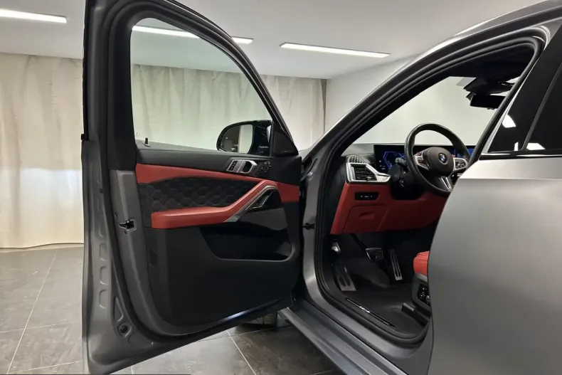 BMW X6 M (Seria X) din 2023 cu 50.000 km - oferta BMW209609 - foto 9