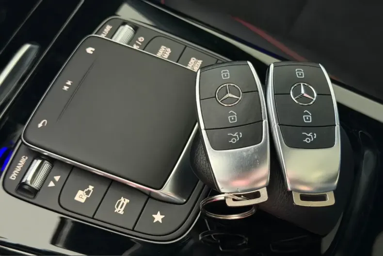 Mercedes-Benz CLA 250 (Clasa CLA) din 2022 cu 94.684 km - oferta MER209610 - foto 17