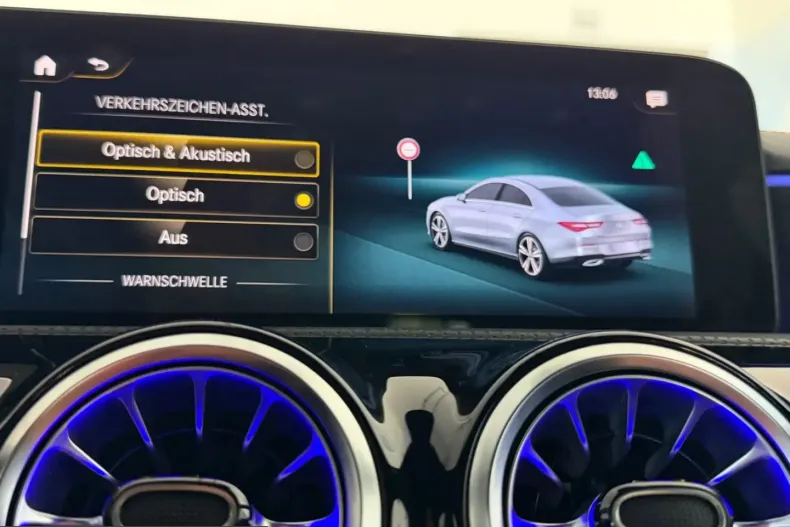 Mercedes-Benz CLA 250 (Clasa CLA) din 2022 cu 94.684 km - oferta MER209610 - foto 37