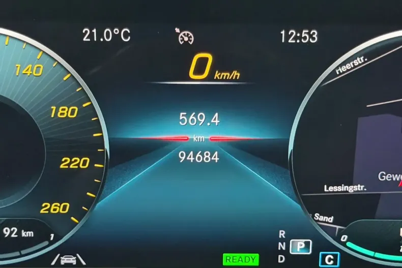 Mercedes-Benz CLA 250 (Clasa CLA) din 2022 cu 94.684 km - oferta MER209610 - foto 38