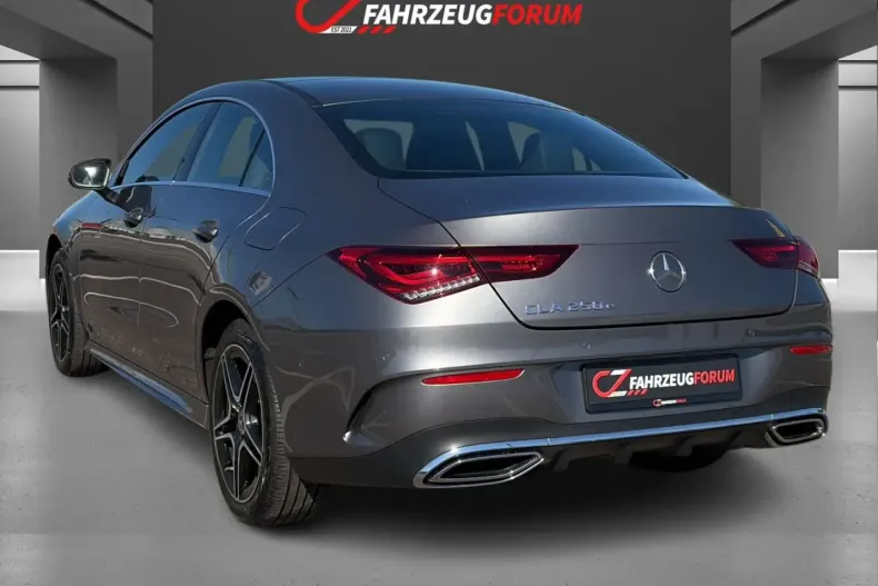 Mercedes-Benz CLA 250 (Clasa CLA) din 2022 cu 43.590 km - oferta MER209613 - foto 4