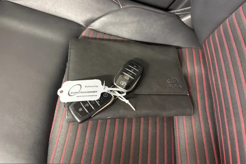 Toyota RAV4 din 2021 cu 117.000 km - oferta TOY209616 - foto 8