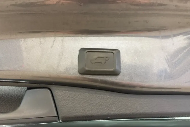 Toyota RAV4 din 2021 cu 117.000 km - oferta TOY209616 - foto 11