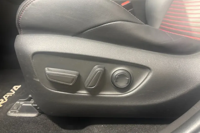 Toyota RAV4 din 2021 cu 117.000 km - oferta TOY209616 - foto 13