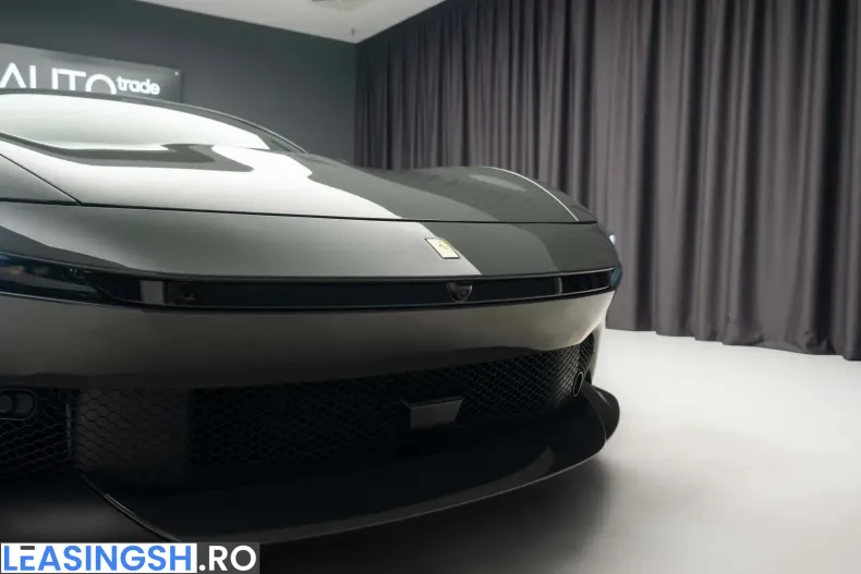 Ferrari Altele din 2026 cu 10 km - oferta FER209624 - foto 6
