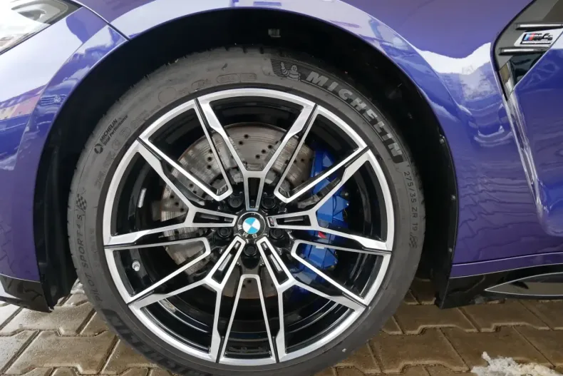 BMW M4 (Seria 4) din 2022 cu 12.507 km - oferta BMW209636 - foto 10